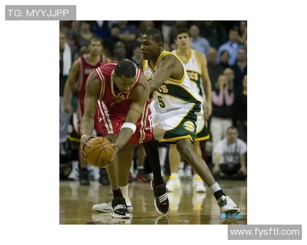 称赞杜兰特:他是当今最全面的球员! 称赞杜兰特:他是当今最全面的球员!